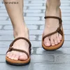 Sandały karanów Mężczyźni Sandalianie Hombre Gladiator Sandały dla Mężczyzna Summer Roman Beach Buty Odwróć Klapki Slip Flats Pantofle Slajdy 210624