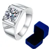 Real Ring för män Sterling Silver 2 Carat Round Brilliant Diamonds Engagement Male Bröllop Smycken inkluderar Box 211217