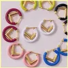 2021 borchie orecchini orecchini a cerchio moda gioielli donne lussurys designer orecchini designer lettera v orecchino braccialetto collane 21072105R