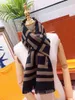 Projektantka szalika dla mężczyzn kobiety klasyczne szale wełniane szaliki grube damskie luksusowe szalę chusta 18045 cm Pashmina f Scalf 2103994133