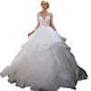 2022 Ruffles Ball Ball vestido vestido de noiva de mangas compridas Lace Appliques frisado Primavera Nupcial Vestidos de casamento Sexy Botões Botões Jardim Noiva Vestidos