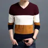 Män Pullover Fashion V Neck Fjäder Höst Slim Fit Sticka Patchwork Striped Male Sweater Casual Jumpers Outwear Full 210812