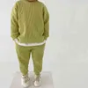 ファッション幼児の女の赤ちゃん幼児用ワッフルコットンの赤ちゃんの男の子服セットスウェットシャツ+パンツ2個の服の子供の衣装220124
