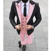 Roze cauwe mannen pakken met zwarte jas 3 stuk bruiloft groomsmen tuxedo nieuwe mannelijke mode kostuum dubbele breasted vest broek x0909