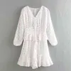 Sweet Chic Dot Imprimé Volants Robe Femmes Mode V Cou Robes Mignonnes Filles À Manches Longues Mini 210531