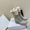 مصمم السيدات منصة كعب الأزياء والأحذية النساء بيتي pvc rainboots الموضات المطاط سميكة حلول الحجم 35-40