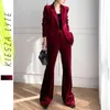 Czerwony Velvet Blazer Zestawy Garnitur Dwa Kawałki Do Office Lady Runway Moda Szczupła Szeroki Nogi Spodnie Wiosenne Odzież damska 210608