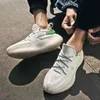 2020 Novos Homens Running Shoes Malha Respirável Sapatos Masculinos Voando Tecido Respirável Na moda Sapatilhas Almofadas Mens Sneakersf6 preto branco