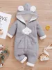 Baby-Jumpsuit mit Kapuze und 3D-Ohraufnähern und Reißverschluss vorne