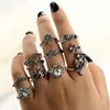 Bröllopsringar 12st / set Retro antikvitet Silverfärg Crystal Rose Flower Lotus Crown Elephant Ring Luxury Shiny Knuckle Set Smycken