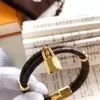 Bracciale in pelle per donna uomo bangle fashion charms bracciali gioielli Double chian gold Ciondolo lucchetto in metallo acciaio inossidabile Bracciali Homme