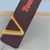 Ceintures de créateurs de haute qualité de haute qualité ceinture de concepteurs de luxe pour femmes lettre de cuir authentique large boucle