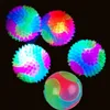 Fournitures pour petits animaux L S SizeLight Up Balles pour chiens Clignotant Boule élastique LED Chiens Glowing Pet Couleur Lumière Jouets interactifs pour Puppy213L