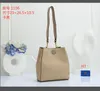 Gorące luksusowe słynne designerskie torebki Kobiety Top Quality Bag Fashion Busket Cross Body Clutch Zwykły skórzany sznur