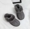 Nuovo pantofole di cotone di moda uomini stivali da neve caldi casual pigiama interno festa indossare cotone non slip resistenza di grandi dimensioni di scarpe da donna taglia 35-45