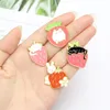 Rose couleur lapin fraise émail broches broche pour femmes mode robe manteau chemise Demin métal drôle broche broches Badges Promotion cadeau