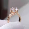 Huitan magnifique Solitaire 12MM zircon cubique anneaux de mariage de mariée couleur or fête de fiançailles brillant femmes bijoux de mode2657773