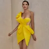 Ocstrade Frauen Sexy Bodycon Kleider Neue Sommer Rüschen Gelb Eine Schulter, Figurbetontes Kleid Promi Abend Club Party Kleid 210325