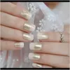 uñas de acrílico brillo del oro