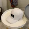 2021 designer de luxe chapeau de baseball chapeau de la mode Vane Summer Tourism doit être rayonné au soleil ventiler toutes les saisons Capuchon de canard de haute qualité 3 couleurs bien