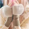 フィンガーレスグローブ女性暖かいスタイリッシュな手冬ミトンレディースフェイク毛果肉のかぎ針編みの手書きの手袋