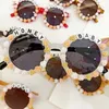 Billig Großhandel 2021 Neue personalisierte Mode DIY mit Sonnenblume Kinderbrille Damen Metallscharnier Anti Sonnenbrille 70% Rabatt auf Outlet Online-Verkauf