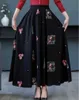 春秋の花のスカート婦人服の大きいサイズの綿とリネン刺繍レトロな民族スタイルの女性長い210531