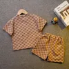 Nya 0-5 år sommarpojke kläder set casual mode aktiv tecknad t-shirt + byxa barn barn baby toddler pojke kläder