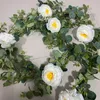 6.2ft kunstmatige plant bloemen eucalyptus garland met witte rozen groen bladeren voor bruiloft achtergrond party muur tafel decor 210624