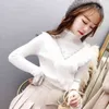 Vêtements de printemps et d'automne pour femmes Version coréenne de la dentelle perlée Couture Feuille de Lotus Pull à manches longues à col roulé 210427