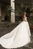 우아한 웨딩 드레스 섹시한 스파게티 스트랩 레이스 새틴 신부 가운 맞춤형 백리스 스윕 기차 라인 드레스 가운 드 마리에
