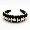 Piękna przesadna wyściełana barokowa opaska Sprkly Rhinestone Pearl Hairbands Osobowości Party Show Head Crown Women Headwear X0722