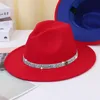 Skąpy brzegi hats diamentowy zespół Fedora for Women Jazz Hat Unisex Fedoras Fashion and Men Rock Star226Y