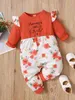 Baby-Jumpsuit mit Buchstaben- und Blumenmuster und Rüschenbesatz SIE