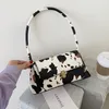 Vache motif dames sac à bandoulière PU cuir souple à la mode et mignon sous les bras sac échelle forme sac à main Dot imprimé Purse314I