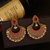 Etniska Kvinnors Gyllene Färg Vattendroppar Alloy Gypsy Jhumka Örhängen Vintage Boho Tribe Pearl Tassel Drop Earrings Smycken