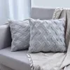Coussin/oreiller décoratif couleur unie vague housse de coussin fausse fourrure étui en peluche pour voiture canapé maison couvertures décoratives 45x45 cm
