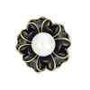 Perle fleur broche broches noir blanc émail broches costume d'affaires hauts Badge pour femmes hommes bijoux de mode