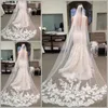 Собор Appliques Свадебные вуали длинные один слой Tulle 3M Bridal вуаль дешевые кружевные кромки слоновая кость белые свадебные аксессуары для невесты X0726