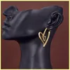 Big Size Women Hoop örhängen Fashion Letter Love Gold Stud Earrings Lady Luxury Designer Heart Earring Brands smycken Hela 21265f