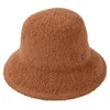 قبعات KF-WOMEN FEMITY LOOP YAR LETTER M دلو دافئ سميك الشتاء الشتاء الصلب القبعة قابلة للطي قبعات قبعة واسعة الحافة