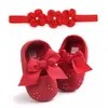 Eerste wandelaars geboren baby Prewalker zachte bodem antislip schoenen schoenen klassiek prinses meisje wieg strik en handband accessoires