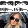 Lunettes de soleil design pour femmes 0873s personnalité de la mode petite boîte marque de luxe shopping lunettes tout match classique cadre noir femmes vacances à la plage protection UV400