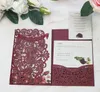 2021 Beliebte elegante Herbst-Hochzeitseinladungen in Burgunderrot mit lasergeschnittenen Taschen und Umschlag, kostenloser Versand per UPS