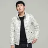 Nieuwe heren lichtgewicht witte eend donsjack mode Koreaanse stijl stand-up kraag winter casual print jas kort voor mannelijke G1115