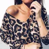 Nouveau femmes imprimé léopard col en V dames T-Shirts à manches longues lâche t-shirt haut de base Y0629