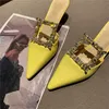 Kadın Terlik Lüks Rhinestone Katır Üzerinde Kayma bayanlar Ince Topuk Slaytlar Ayakkabı Moda Bayanlar Terlik Yeni Kadın Flip Flop DF485854