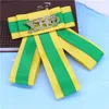 Alfileres Broches hechos a mano elegante verde amarillo nudo de lazo XHO etiqueta griega Soror lazos corbata CHI ETA PHI Collar Jewelry6094675