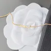 Braccialetti di design Braccialetti d'amore di alta qualità Gioielli di lusso Ciondolo lettera Y Bracciale per le donne Accessori per orecchini con ciondoli in oro 22031102R