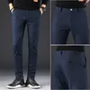 2020 Primavera Verano Otoño Nuevos pantalones casuales Hombres Algodón Slim Fit Chinos delgados Pantalones de moda Ropa de marca masculina Tallas grandes 28-38 Y0811